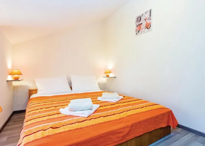 Apartamento Adriatic Baska, Floor *
